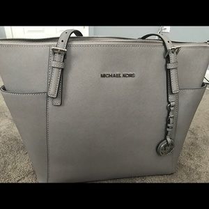 Michael Kors Jet Set Tote!